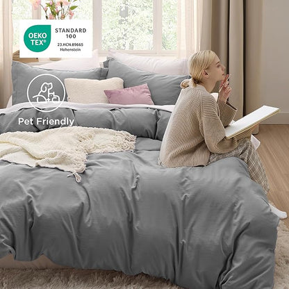 Bedsure Grey Duvet Cover King Size - 3 Pieces Prewashed Cotton-Like Polyester Extra Soft Bedding Set, Includes 1 Duvet Cover 104x90 Inches with Zipper Closure & 2 Pillow Shams, Comforter Not Included