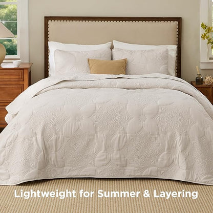 Bedsure Quilts Queen Size - Beige Bedspread Queen Size & Lightweight Comforter, Modern Coverlet with Mandala Pattern, Ultra Soft All-Season Bedding, 90 x 96 Inches | Stitch-Free Quilting, Ultra Soft, Lightweight, Machine Washable, Pet-Friendly
