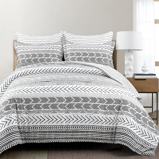 Lush Decor Hygge Geo Reversible 5 Piece Comforter Set, Full/Queen, Black & White