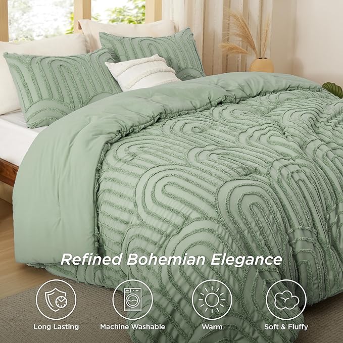 Bedsure Boho Tufted Green Comforter Full Size, GentleSoft™ 3 Pieces Boho Farmhouse Decor Bedding, Arch Shabby Chic Bedding for All Seasons, 1 Bed Comforter, 2 Pillow Shams, 82x86 Inches