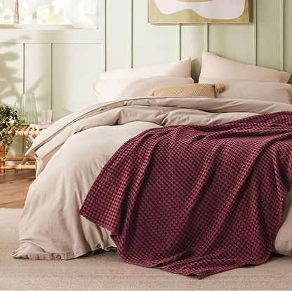 Bedsure Cooling Cotton Waffle Weave Blanket - Lightweight Breathable Blanket of Rayon Derived from Bamboo for Hot Sleepers, Luxury Throws for Bed, Couch and Sofa, Dark Red, 50x70 Inches