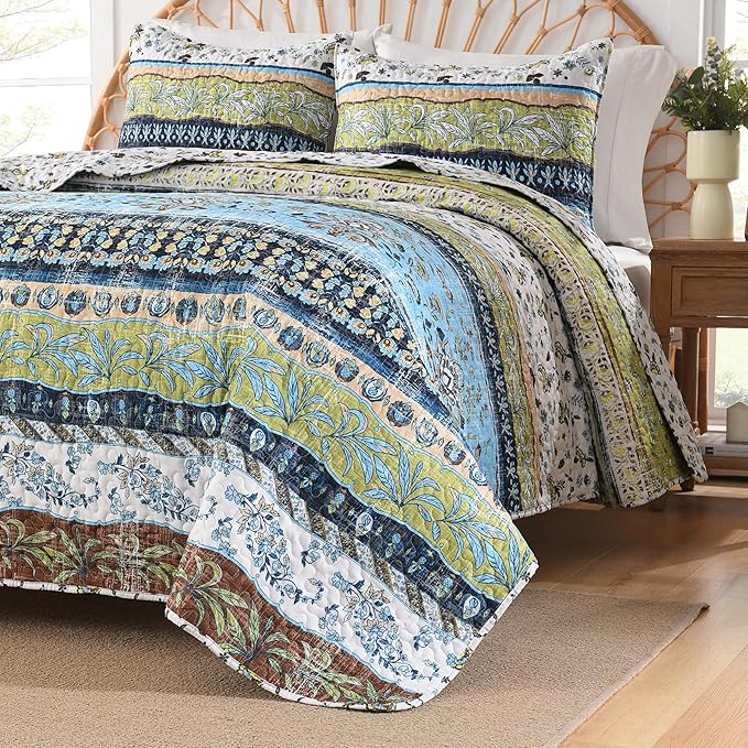 HORIMOTE HOME Boho Style Twin Size Quilt Set Green Bohemian Floral Strip Quilt Beddding Set, Soft and Lightweight Bedspread for All Season,XL Twin Bed Coverlet with 1 Matching Pillow Sham (2 Pieces)