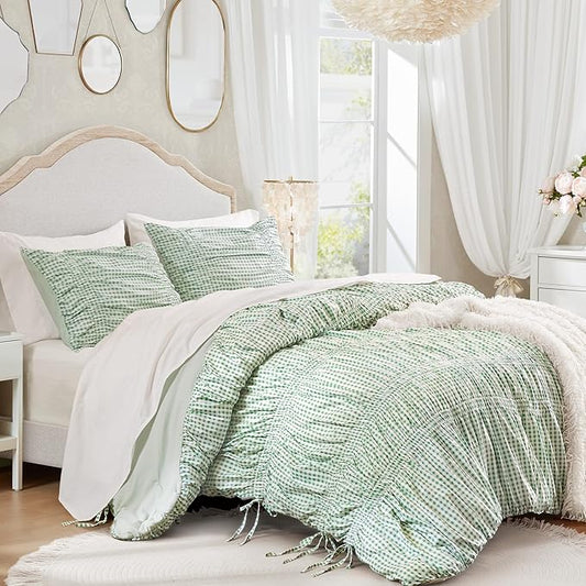 Intelligent Design Ella Queen Comforter Set – Ruched Gingham Shabby Chic Bedding, Bow-Tie Detail, All Season Lightweight 3 Piece Bedding Set, Sham, Full/Queen, Green