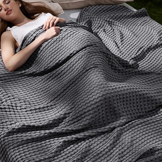 Bedsure Cooling Cotton Waffle Full Size Blanket - Lightweight Breathable Blanket of Rayon Derived from Bamboo for Hot Sleepers, Luxury Throws for Bed, Couch and Sofa, Dark Grey, 80x90 Inches