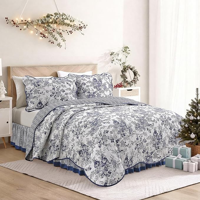 Wonderful 100% Cotton Blue Floral Quilt Set Queen Size Bedding Sets with Pillow Shams and Bed Skirt, 4 Pieces Floral Bedspread Coverlet, Quilted Blanket Bed Cover for All Season, 88"x90"