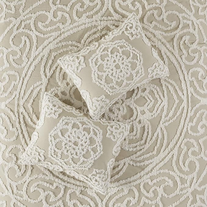 Madison Park Laetitia Lightweight 100% Cotton Quilt Set, Breathable Chenille Tufted, Shabby Chic Boho Medallion Design, Sham, Floral Ivory w/ Tassels, King/California King (104 in x 92 in) 3 Piece