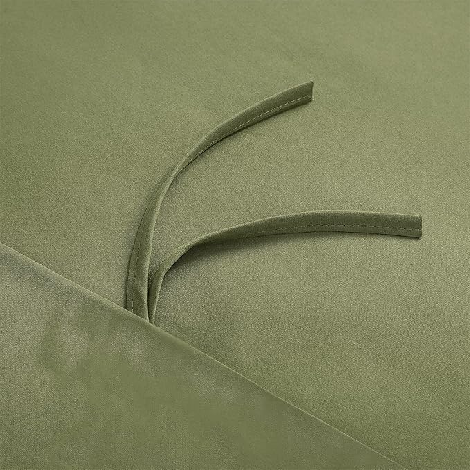 Mellanni Duvet Cover Set - 5 PC Iconic Collection Bedding Set - Hotel Luxury, Extra Soft & Cooling - Microfiber - Button Closure and Corner Ties (Queen, Sage)