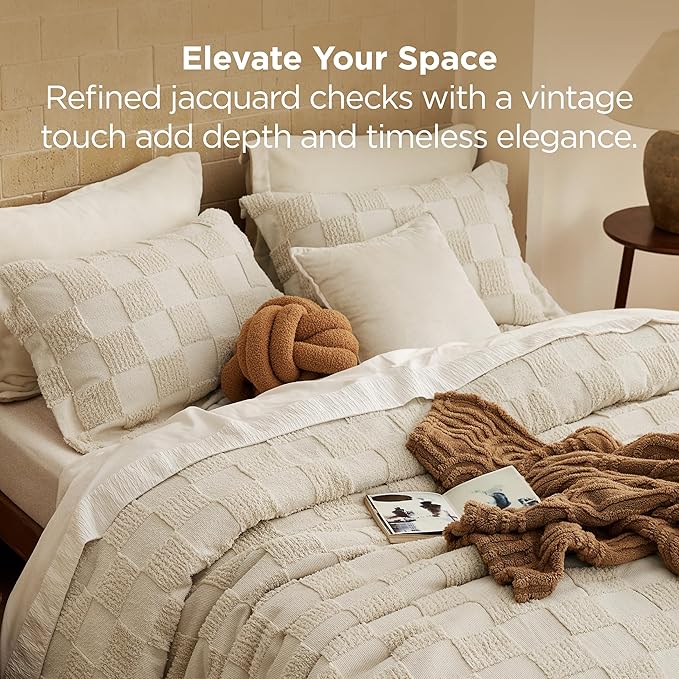 Bedsure California King Size Comforter Set Beige, Boho Tufted Bed Set, Checkered Farmhouse Shabby Chic Bedding, 3 Pieces, 1 Plaid Geometric Comforter and 2 Pillow Shams