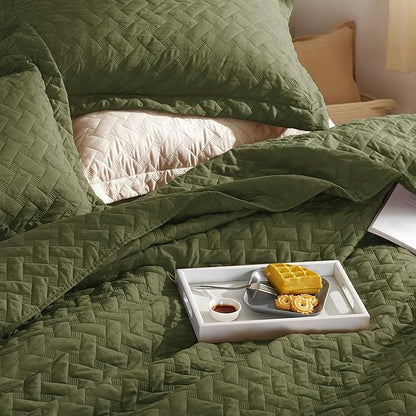 Bedsure Quilts King Size - Lightweight Bedspreads King Size with Basket Weave Pattern, Soft Quilt Bedding Set, Olive Green Comforter Set Coverlet for All Seasons with 2 Pillow Shams (106" x 96") | Skin-Friendly Soft, All-Season Comfort, Breathable, Lig...