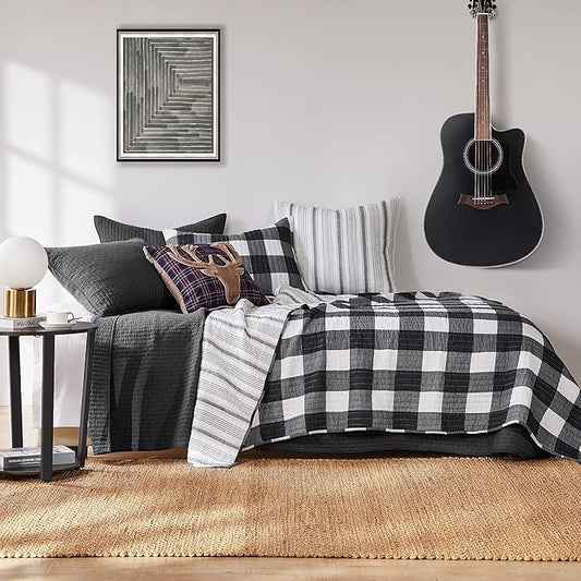 Levtex Home - Camden Quilt Set -Twin/Twin XL Quilt (68 x 86 in.) + One Standard Pillow Sham (26 x 20 in.) - Buffalo Check in Black and Cream - Reversible Pattern - Cotton
