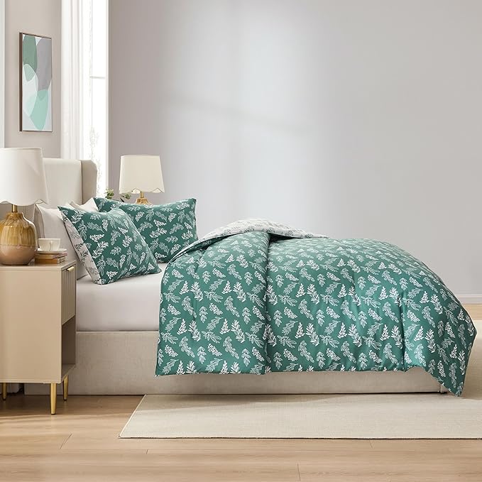 Nestl Queen Comforter Set - Green Bed in a Bag Queen Size, 3 Pieces Reversible Bed Set, Soft Floral Bedding Set, All Season Botanical Comforters with Pillow Shams