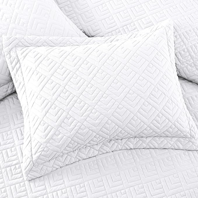 EXQ Home Quilt Set King Size White 3 Piece,Lightweight Soft Coverlet Modern Style Squares Pattern Bedspread Set for All Season(1 Quilt,2 Pillow Shams)