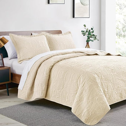 Love's cabin Oversized King Size Quilt Bedding Set Beige Bedspreads - Oversized King Lightweight Bedspread Comforter - Coin Pattern Coverlet for All Season - 3 Pieces (1 Quilt, 2 Pillow Shams)