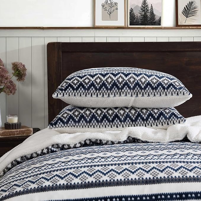 Eddie Bauer - Twin Comforter Set, Reversible Plush Bedding with Matching Sham, Dorm Essentials, Oeko-Tex Certified (Shelton Fair Isle Navy)