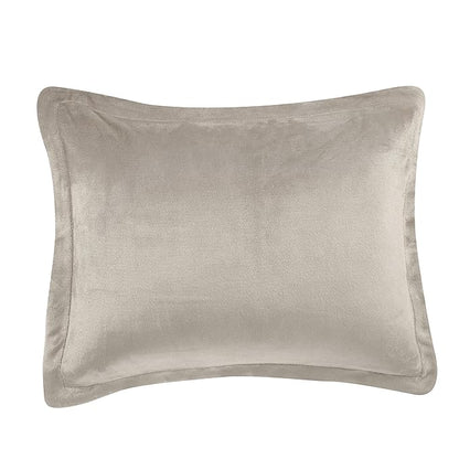 Amazon Basics Lightweight Microfiber Comforter Set 3 Pieces Duvet Cover Set With Zipper Closure, King, Taupe, Solid