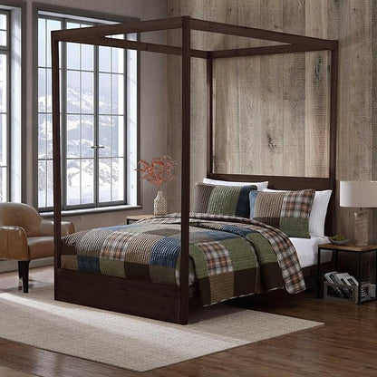 Eddie Bauer - Full/Queen Quilt Set, Premium Cotton Reversible Bedding with Matching Shams, Patchwork Luxurious Bedding Set (Classic Patchwork Green, Full/Queen)