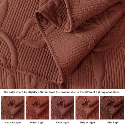 B2EVER Red Damask Quilt Twin Size Bedding Sets with 1 Pillow Sham, Boho Bedspread Lightweight Soft Farmhouse Vintage Bohemian Coverlet Retro Jacquard Pattern Bed Cover for All Season, 2 Pieces