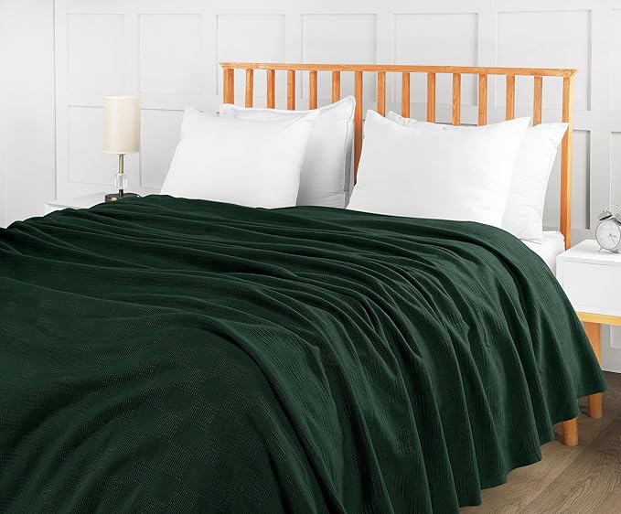 Utopia Bedding Forest Green 100% Cotton Blanket [Twin Size - 90x72 Inch] Lightweight, Soft and Breathable Thermal Blanket for All Seasons