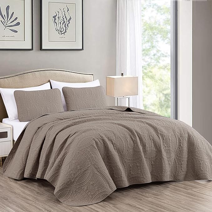 Chezmoi Collection Austin 3-piece Oversized Bedspread Coverlet Set (King, Taupe) | Oversized, Lightweight, Fade Resistant
