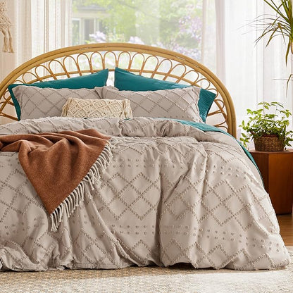 Bedsure Boho Duvet Cover Queen Size - Khaki Breathable & Soft Boho Bedding, Machine Washable Comforter Cover for All Seasons, Includes 1 Duvet Cover 90"x90" with 2 Pillow Shams & Zipper Closure