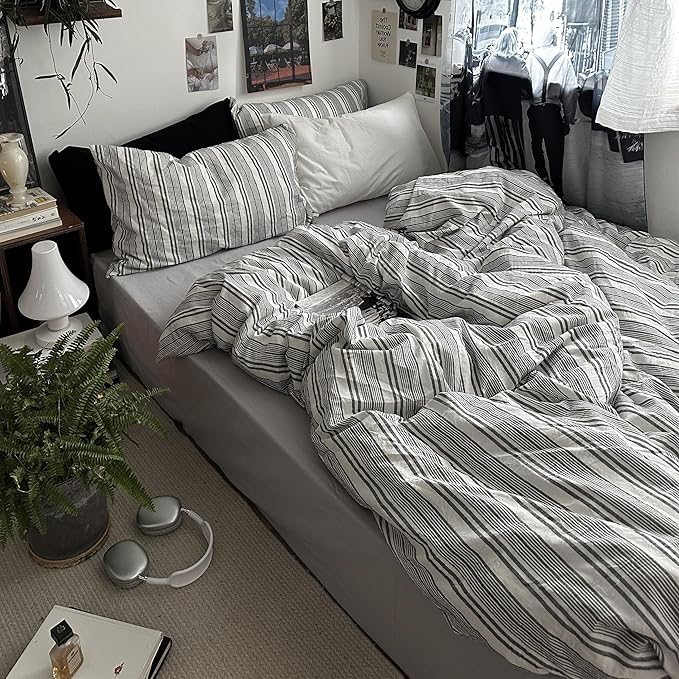 VM VOUGEMARKET Full Comforter Set Vintage Grey White Striped Dorm Bedding with Matching Pillowcases Lightweight Luxury Comforter for Boys Men