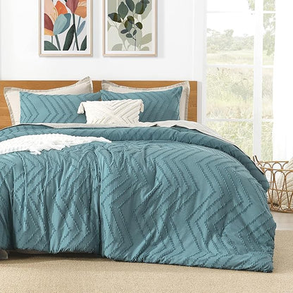 Litanika Grayish Teal Queen Size Comforter Sets, 3 Pieces Lightweight Chevron Tufted Bedding Comforter Set, Fluffy Down Alternative Comforter Bed Set Gift Choice (90x90In Comforter and 2 Pillowcases)