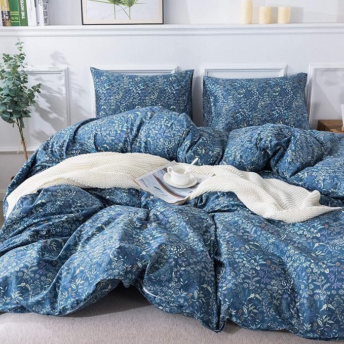 VM VOUGEMARKET Blue Floral Comforter Set Twin XL 3 Pcs Vintage Flower Botanical Pattern Comforter Set, All Season Soft & Lightweight Comforter for Teen Girls 68"x90"