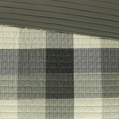Madison Park Reversible Quilt Cabin Lifestyle Plaid Design - All Season, Breathable Coverlet Bedspread Bedding Set, Matching Shams, Ridge Grey King/Cal King(104"x92") 6 Piece