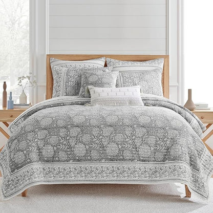 Levtex Home Adare Grey Reversible Twin/Twin XL Quilt Set (68x86in) with 1 Pillow Sham (26x20in) - Floral Bedding - Grey White - Cotton Twin Size Quilt Bedding Set - Lightweight, Soft, Pre-Washed