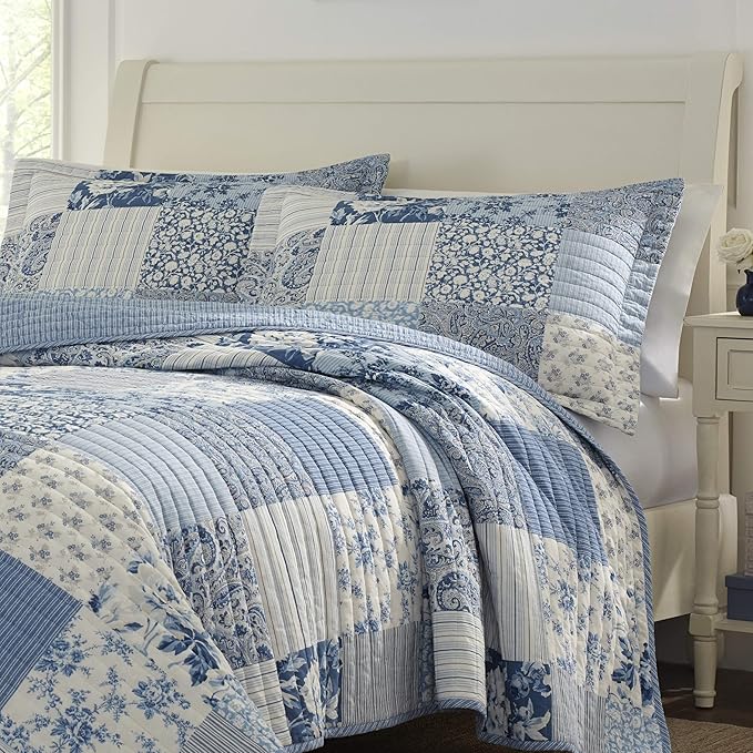 Laura Ashley - Queen Quilt Set, Soft & Reversible Cotton Floral Bedding with a Medium Weight Feel, 3 Piece Bed Set with Matching Pillowcases (Paisley Patchwork Blue)