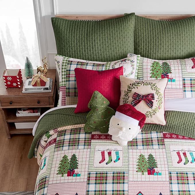 Levtex Home - Home for Christmas Sage Quilt Set - Twin Quilt (68x86in.) + One Sham (20x26in.) - Patchwork Holiday - Red Green White - Reversible - Cotton