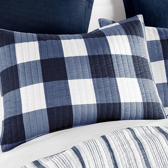 Levtex Home - Camden Quilt Set -Twin/Twin XL Quilt (68 x 86 in.) + One Standard Pillow Sham (26 x 20 in.) - Buffalo Check in Navy and Cream - Reversible Pattern - Cotton