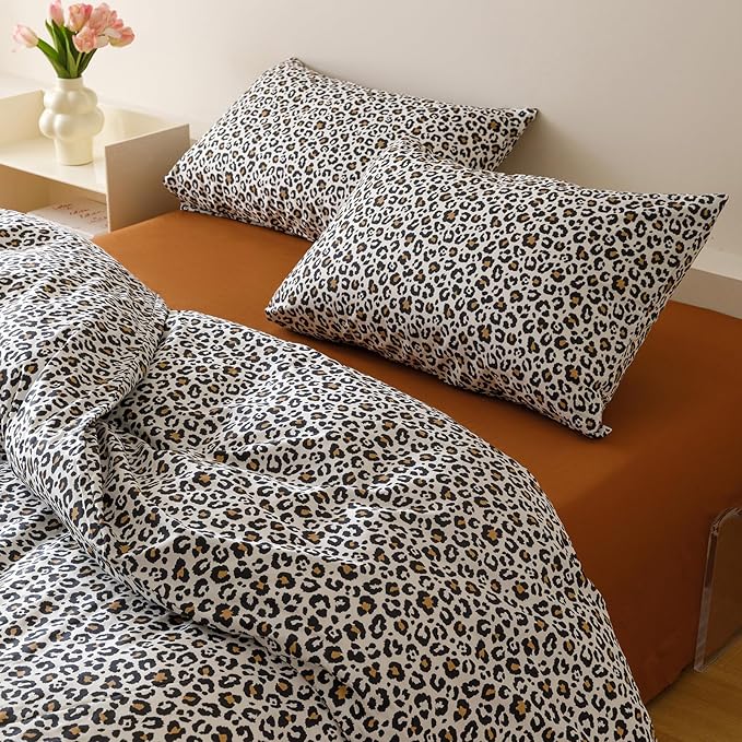 Houseri Leopard Comforter Set Full Black Cheetah Print Bedding Sets Quilt Stylish and Bold Animal Print Bed Blanket Full Size