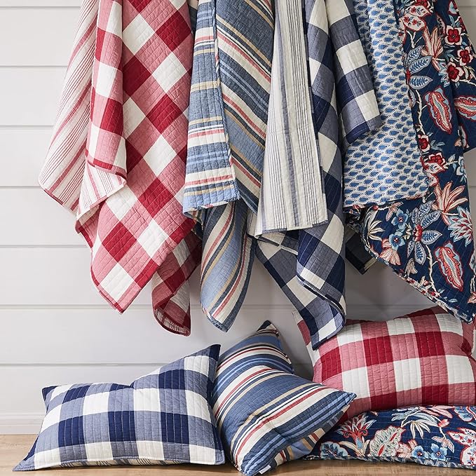 Levtex Home - Camden Quilt Set -Full/Queen Quilt + Two Standard Pillow Shams - Buffalo Check in Red and Cream - Quilt Size (88 x 92 in.) and Pillow Sham Size (26 x 20 in.)- Reversible Pattern -Cotton