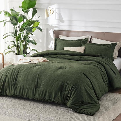 Bedsure Oversized King Comforter Set - Dark Green Soft Bedding for All Seasons, Cationic Dyed Bed Set, 3 Pieces, 1 Oversized King Size Comforter (120"x98") and 2 Pillow Shams (20"x36"+2")
