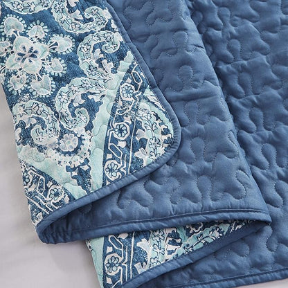 Comfort Spaces Reversible Quilt Set-Vermicelli Stitching Design All Season, Lightweight, Coverlet Bedspread Bedding, Matching Shams, Full/Queen (90 in x 90 in), Gloria Damask Aqua 3 Piece