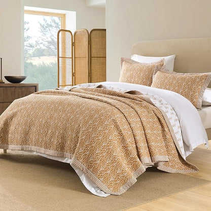 SahSahCasa Quilt Set Queen Size, 100% Cotton Quilt Bedding Set Bedspread, Botanical Pattern Solid Color Chic Lightweight Quilted Comforter for Queen Bed, White/Caramel, All Season, 3 Pieces