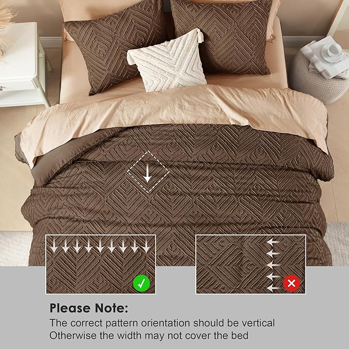 Litanika Brown Queen Comforter Set, 3 Pieces Tufted Boho Farmhouse Bedding Comforter Sets, Lightweight Fluffy Comforter Bed Set for All Season (90x90In Comforter and 2 Pillowcases)