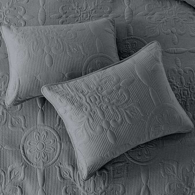 Dark Grey Damask Quilt Queen Size Bedding Sets with 2 Pillow Shams, Boho Bedspread Lightweight Soft Farmhouse Vintage Bohemian Coverlet Retro Jacquard Pattern Bed Cover for All Season, 3 Pieces