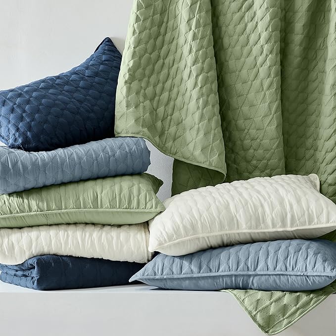 WDCOZY Dark Grey Quilt Queen Size Bedding Sets with Pillow Shams, Lightweight Soft Bedspread Coverlet, Quilted Blanket Thin Comforter Bed Cover, All Season Spring Summer, 3 Pieces, 90x90 inches