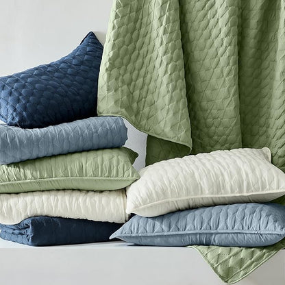 WDCOZY Oversized California Cal King Size Quilt Bedding Sets with Pillow Shams, Dark Grey Lightweight Soft Bedspread Coverlet Bed Cover, All Season Spring Summer, 3 Pieces, 116x106 inches