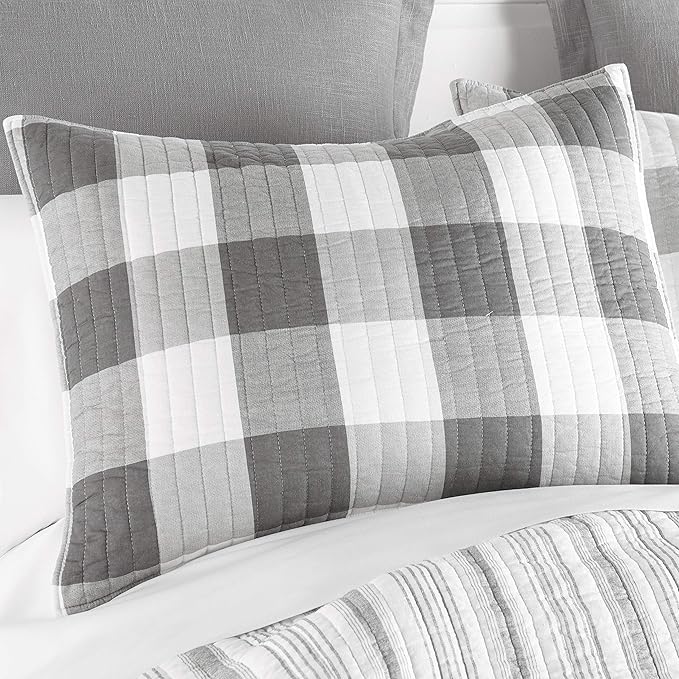 Levtex Home - Camden Quilt Set -Twin Quilt + One Standard Pillow Sham - Buffalo Check in Grey and Cream - Quilt Size (68 x 86 in.) and Pillow Sham Size (26 x 20 in.) - Reversible Pattern - Cotton