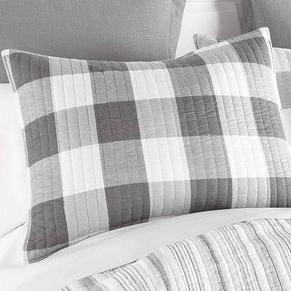 Levtex Home - Camden Quilt Set -Twin Quilt + One Standard Pillow Sham - Buffalo Check in Grey and Cream - Quilt Size (68 x 86 in.) and Pillow Sham Size (26 x 20 in.) - Reversible Pattern - Cotton