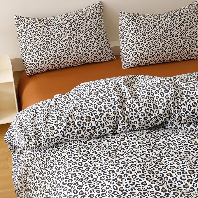 CLOTHKNOW Black Leopard Print Comforter Set Twin Black Brown Bedding Sets Soft Boho Cheetah Print Bedding Sets with 2 x Pillow Cases