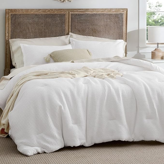 Bedsure Waffle Comforter Set California King, White Soft Bedding, Waffle Weave Bed Set, 3 Pieces, 1 Comforter (104"x96") and 2 Pillow Shams, Cotton Shell and Polyester Lining for All Seasons