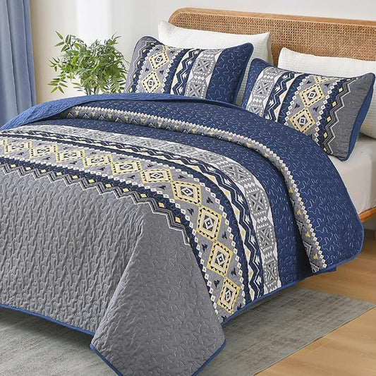 WONGS BEDDING 3 Pieces Quilt Set King Size, Navy Blue Quilt Bedspread Lightweight Bohemian Coverlet Set with 2 Pillowcase, Soft Geometry Printed Bedding Set King for All Season 104"×90"