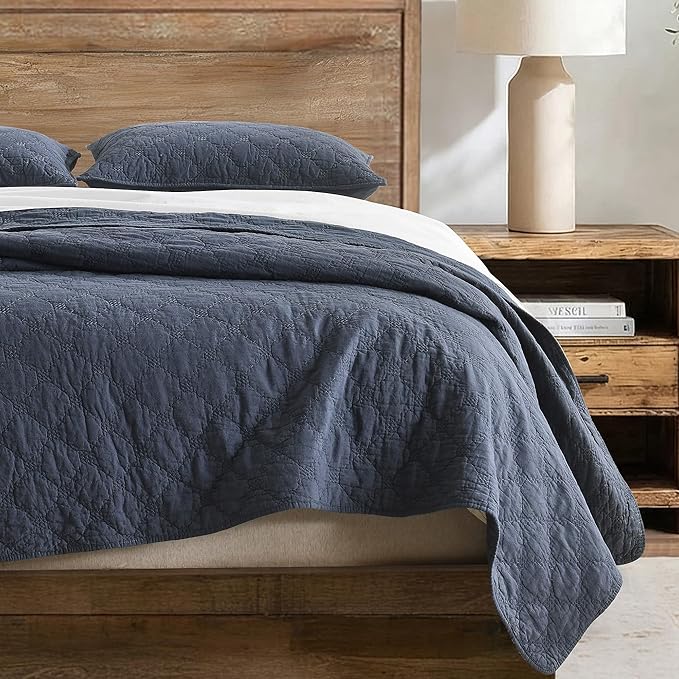 HORIMOTE HOME 55% Linen Front/100% Cotton Back Quilt Set Queen Size, Steel Blue Pre-Washed Cotton Linen Quilt Set, Geometric Stitched Pattern Bedspread Coverlet Bedding Set 3-Piece for All Seasons