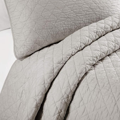 Lush Decor Ava Quilt Diamond Pattern Solid 3 Piece Oversized Bedding Blanket Bedspread Set - King - Gray