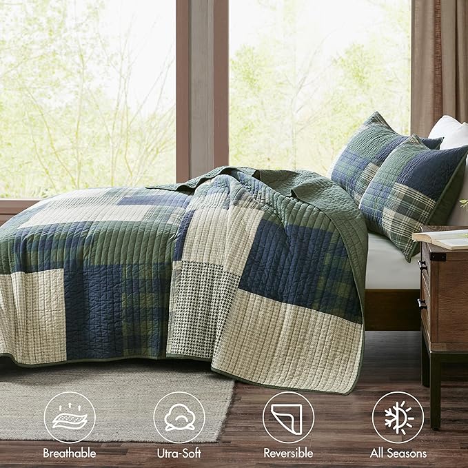 Woolrich Mill Creek Reversible Quilt Set - Cottage Styling Reversed to Solid Color, All Season Lightweight Coverlet, Cozy Bedding Layer, Matching Shams, Oversized Full/Queen, Plaid Green 3 Piece