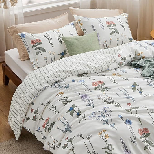 Bedsure Duvet Cover King Size - Reversible Cute Floral Duvet Cover Set with Zipper Closure, 3 Pieces White Bedding Set with 8 Corner Ties and 2 Pillow Shams 20"x36"